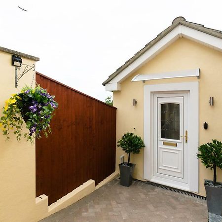 Sea Breeze Apartman Poole Kültér fotó