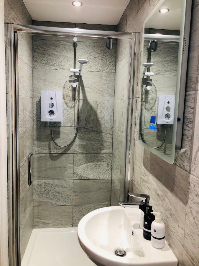 Sea Breeze Apartman Poole Kültér fotó